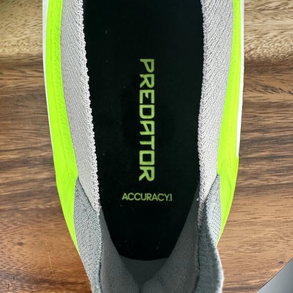 Adidas Predator Accuracy.1 FG Men's Size 11 White/Green Soccer Cleats GZ0035 - Picture 8 of 10
